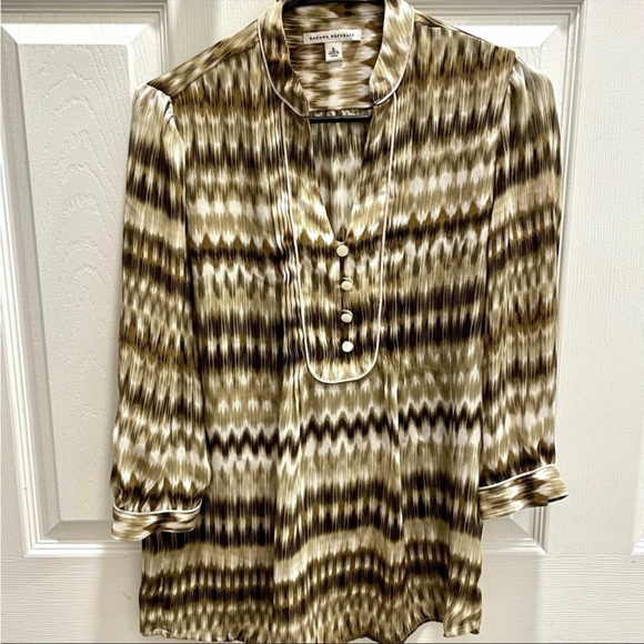 Banana Republic Tops - Banana Republic Tie Dye Tunic Blouse Olive Green and Beige